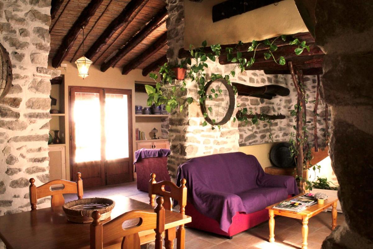 Aparthotel Buhardilla Rustica En La Vall De Gallinera Patró Exterior foto