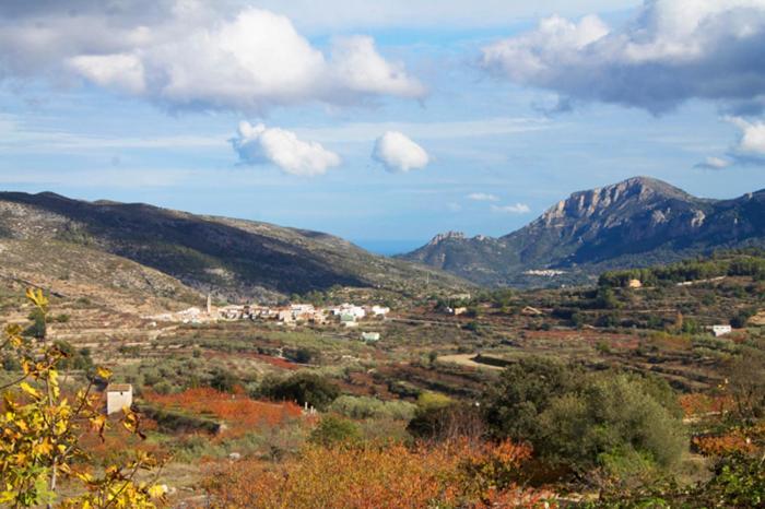 Aparthotel Buhardilla Rustica En La Vall De Gallinera Patró Exterior foto
